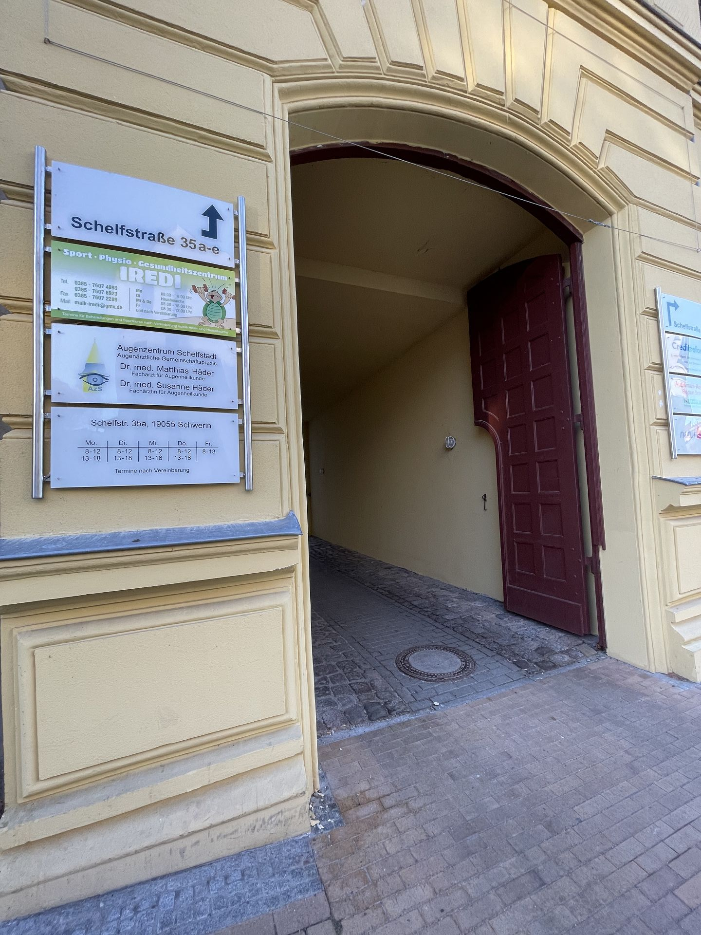 Eingang Haus aussen